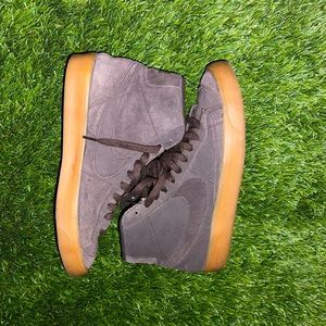 Nike SB Zoom Blazer Mid Velvet Brown size 9.5 barely used